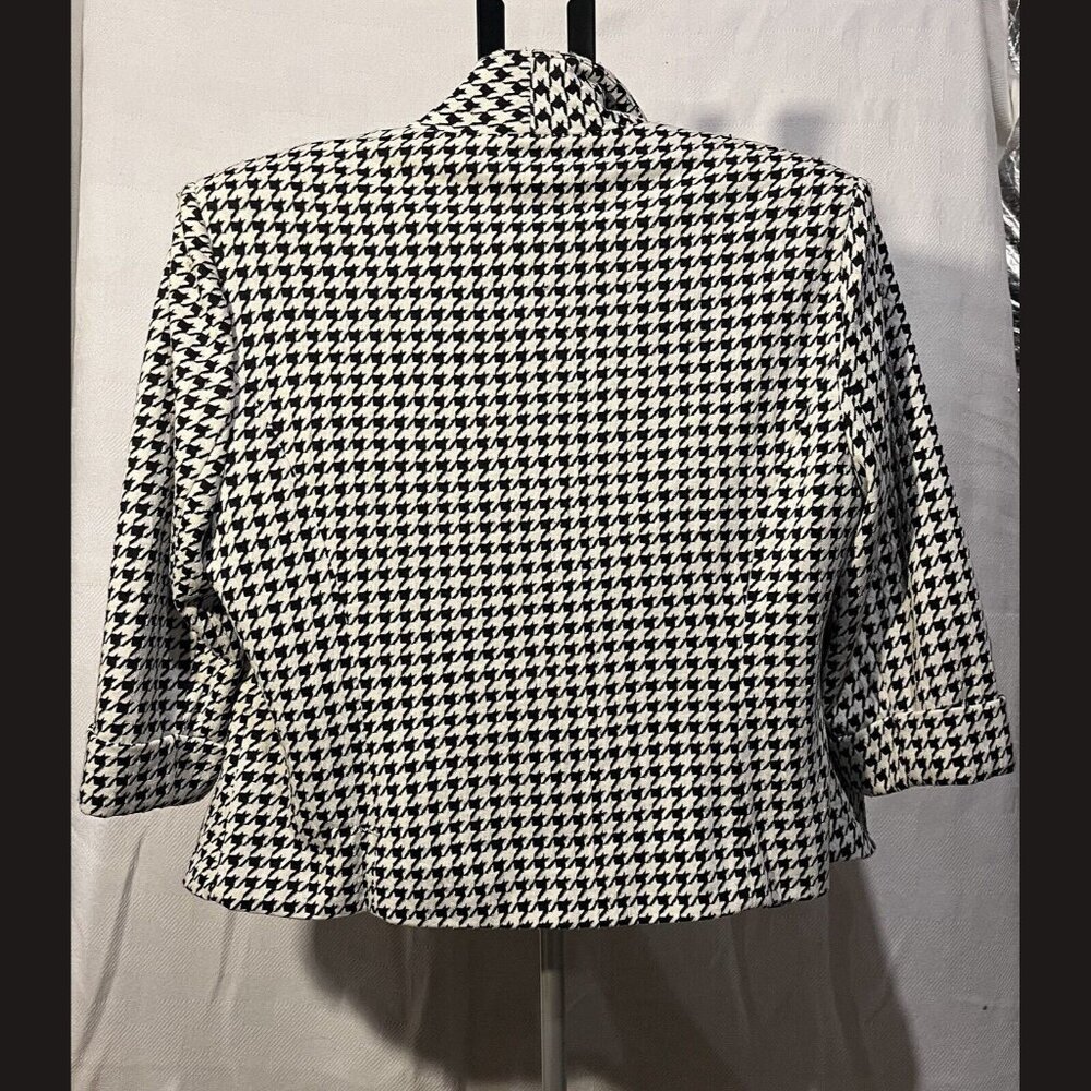 Established 1962 Black And White Jacket Size Extra-Large‎ - Picture 4 of 4